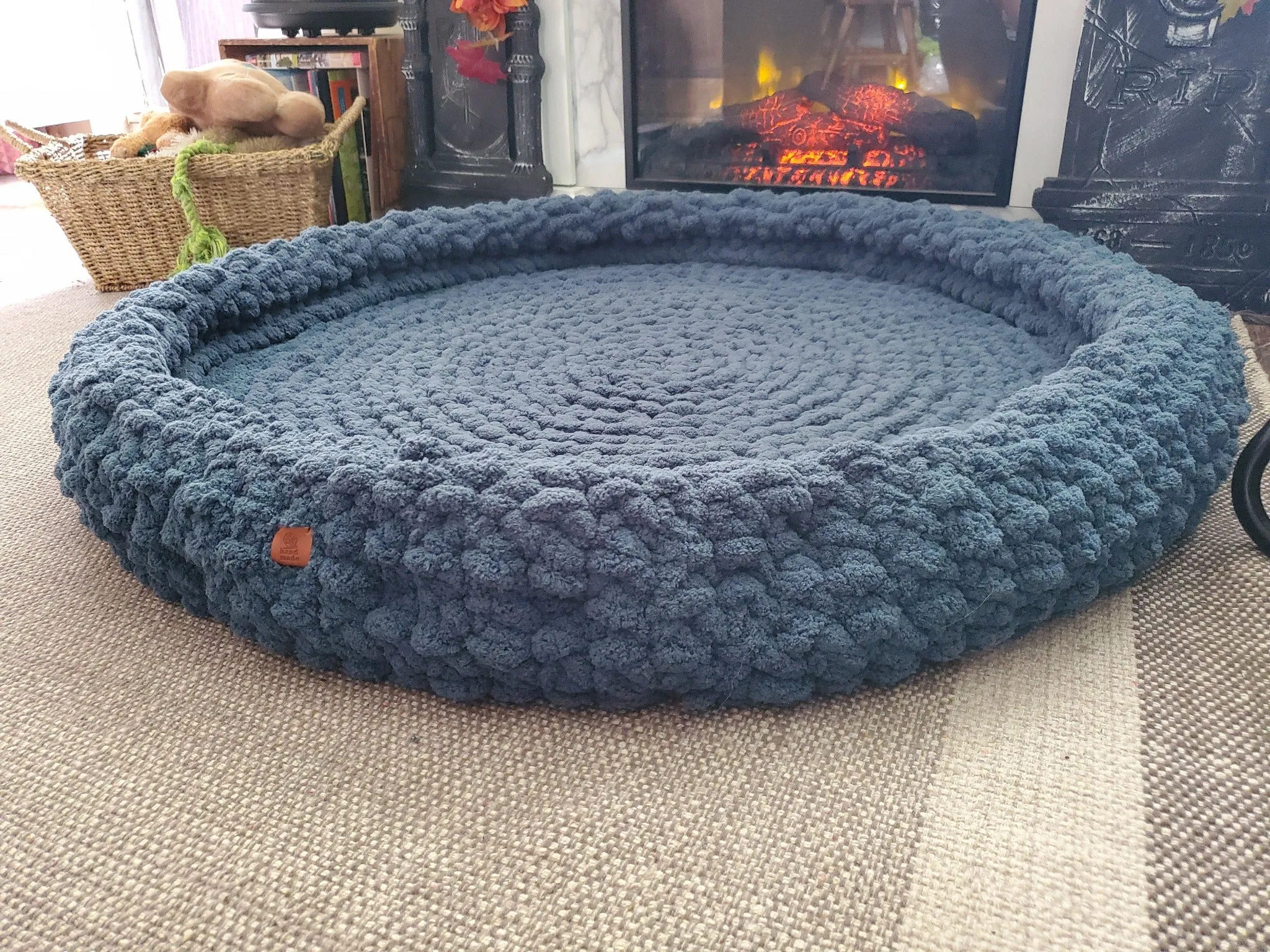 24" Donut Bed