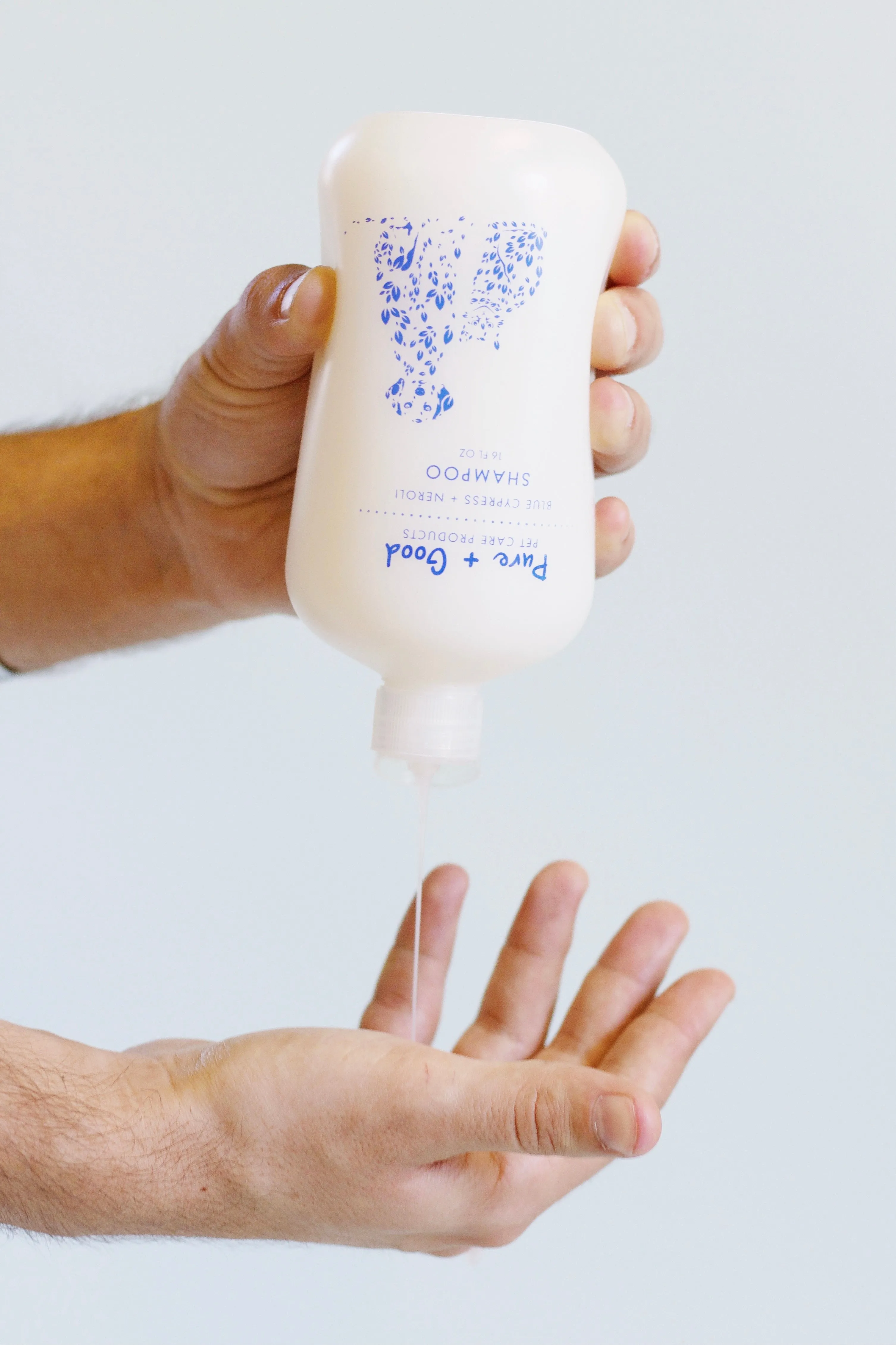 Blue Cypress   Neroli Shampoo